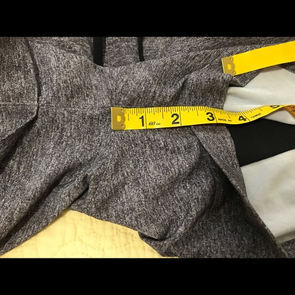 Lululemon Spring Short - Picture 4 of 12